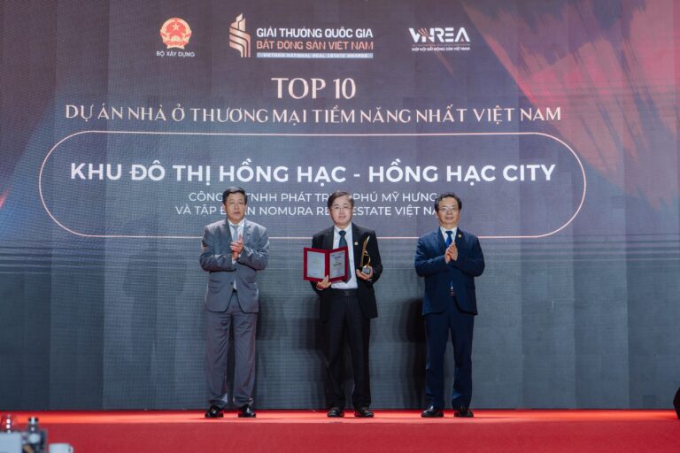 Phú Mỹ Hưng được vinh danh Top 10 khu đô thị đáng sống nhất Việt Nam, Hồng Hạc City nhận giải dự án tiềm năng